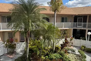 7287 S Devon Dr, Tamarac, FL 33321 - Photo 3