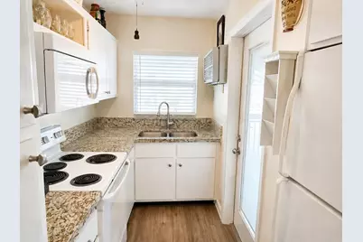 111 Shore Court #302, North Palm Beach, FL 33408 - Photo 3