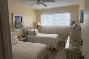 111 Shore Ct, North Palm Beach, FL 33408 - Photo 9