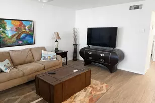 111 Shore Ct, North Palm Beach, FL 33408 - Photo 5