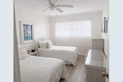 111 Shore Court #302, North Palm Beach, FL 33408 - Photo 9