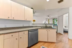 1803 N Flagler Dr, West Palm Beach, FL 33407 - Photo 13