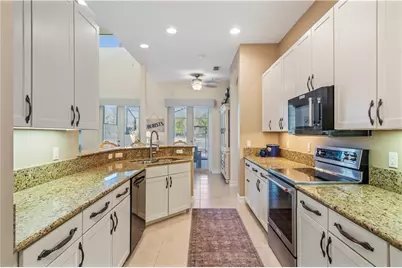 4585 Bridgepointe Way #165, Vero Beach, FL 32967 - Photo 7