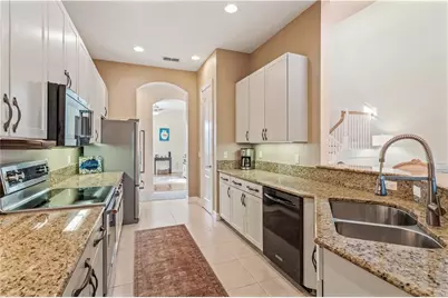 4585 Bridgepointe Way #165, Vero Beach, FL 32967 - Photo 9