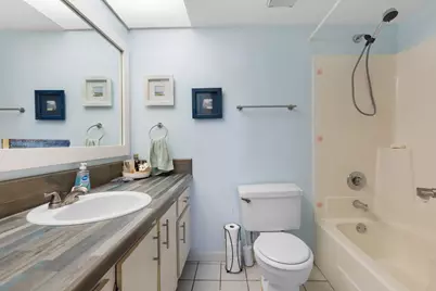 1270 SE Parkview Place #B5, Stuart, FL 34994 - Photo 7