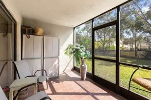 1270 SE Parkview Pl, Stuart, FL 34994 - Photo 21