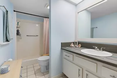 1270 SE Parkview Place #B5, Stuart, FL 34994 - Photo 11