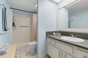 1270 SE Parkview Pl, Stuart, FL 34994 - Photo 11