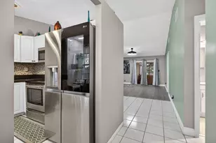 540 NW 43rd St, Deerfield Beach, FL 33064 - Photo 5