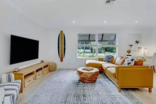 9 W Riverside Dr, Jupiter, FL 33469 - Photo 5