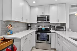 805 Flanders Q, Delray Beach, FL 33484 - Photo 11