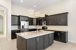 241 SE Fascino Cir, Port Saint Lucie, FL 34984 - Photo 7