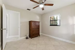 2545 Conroy Dr, North Palm Beach, FL 33403 - Photo 17