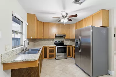 2545 Conroy Drive, North Palm Beach, FL 33403 - Photo 9