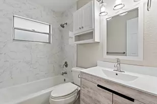 2545 Conroy Dr, North Palm Beach, FL 33403 - Photo 13