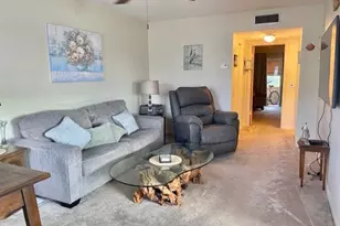 2960 Cynthia Ln, Lake Worth Beach, FL 33461 - Photo 5