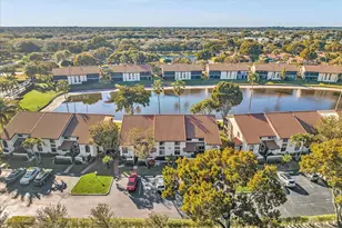 10215 N Circle Lake Dr, Boynton Beach, FL 33437 - Photo 29