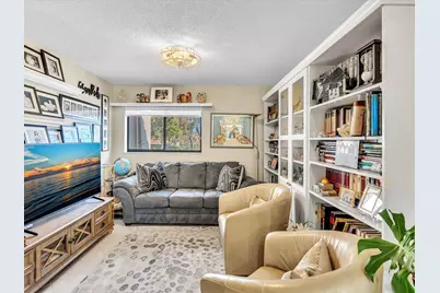 10215 N Circle Lake Drive #201, Boynton Beach, FL 33437 - Photo 19