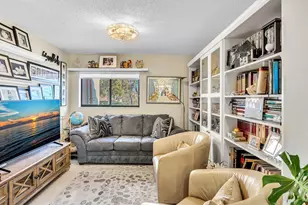 10215 N Circle Lake Dr, Boynton Beach, FL 33437 - Photo 19