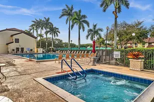 10215 N Circle Lake Dr, Boynton Beach, FL 33437 - Photo 35