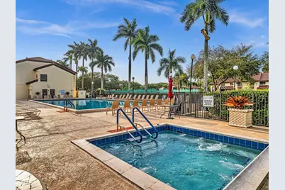 10215 N Circle Lake Drive #201, Boynton Beach, FL 33437 - Photo 35