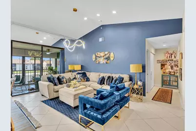 10215 N Circle Lake Drive #201, Boynton Beach, FL 33437 - Photo 1