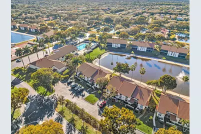 10215 N Circle Lake Drive #201, Boynton Beach, FL 33437 - Photo 29