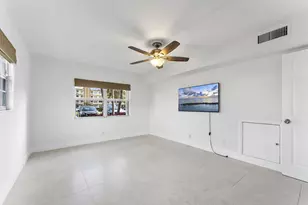 1037 Guildford C, Boca Raton, FL 33434 - Photo 21