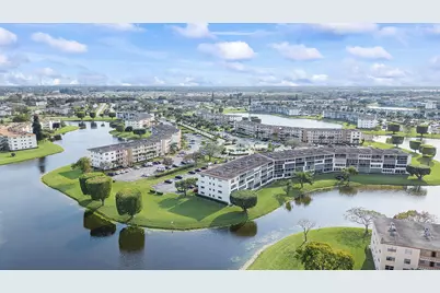 1037 Guildford C, Boca Raton, FL 33434 - Photo 33