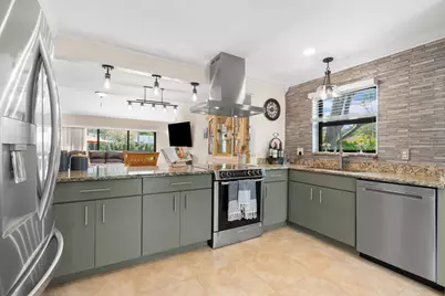 2046 Deer Creek Woodlands Place, Deerfield Beach, FL 33442 - Photo 13