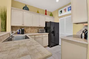 19263 Sabal Lake Dr, Boca Raton, FL 33434 - Photo 25