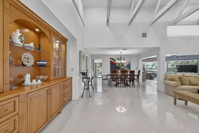 4881 Pineview Circle, Delray Beach, FL 33445 - Photo 3