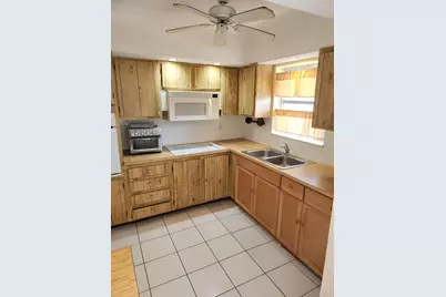 2638 Gately Drive E #131, West Palm Beach, FL 33415 - Photo 3