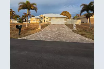 3212 SE Pinto Street, Port Saint Lucie, FL 34984 - Photo 1