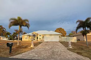 3212 SE Pinto St, Port Saint Lucie, FL 34984 - Photo 3