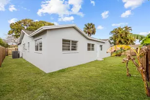 8844 SW 6th St, Boca Raton, FL 33433 - Photo 29