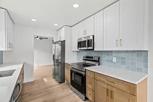 8844 SW 6th St, Boca Raton, FL 33433 - Photo 11