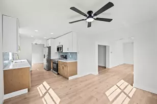 8844 SW 6th St, Boca Raton, FL 33433 - Photo 13