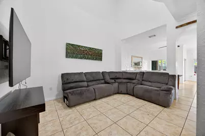 2332 SE 16th Terrace, Homestead, FL 33035 - Photo 5