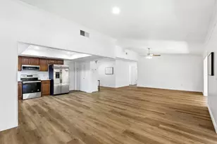 7970 Glen Abbey Cir, Orlando, FL 32819 - Photo 9