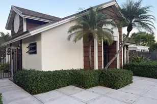 7117 71st Way, West Palm Beach, FL 33407 - Photo 17