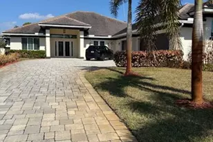 4053 SW Rivers End Way, Palm City, FL 34990 - Photo 1