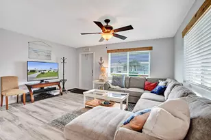 901 SW 6th Ave, Boynton Beach, FL 33426 - Photo 3