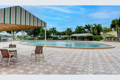 126 Kingswood F #126, West Palm Beach, FL 33417 - Photo 31