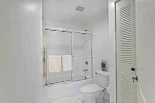 500 Uno Lago Dr, Juno Beach, FL 33408 - Photo 23