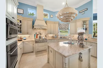 739 Cote Azur Drive, Palm Beach Gardens, FL 33410 - Photo 5