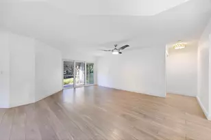17276 Boca Club Blvd, Boca Raton, FL 33487 - Photo 7