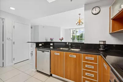 410 Evernia Street #414, West Palm Beach, FL 33401 - Photo 9