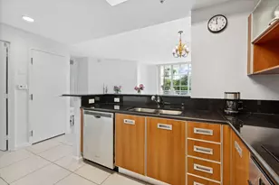 410 Evernia St, West Palm Beach, FL 33401 - Photo 9