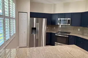 560 SW Indian Key Dr SW, Port Saint Lucie, FL 34986 - Photo 7